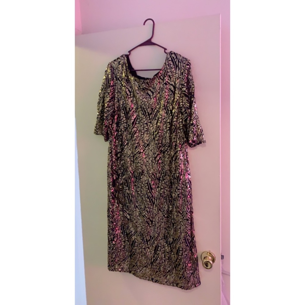 Gold and Black party dress!